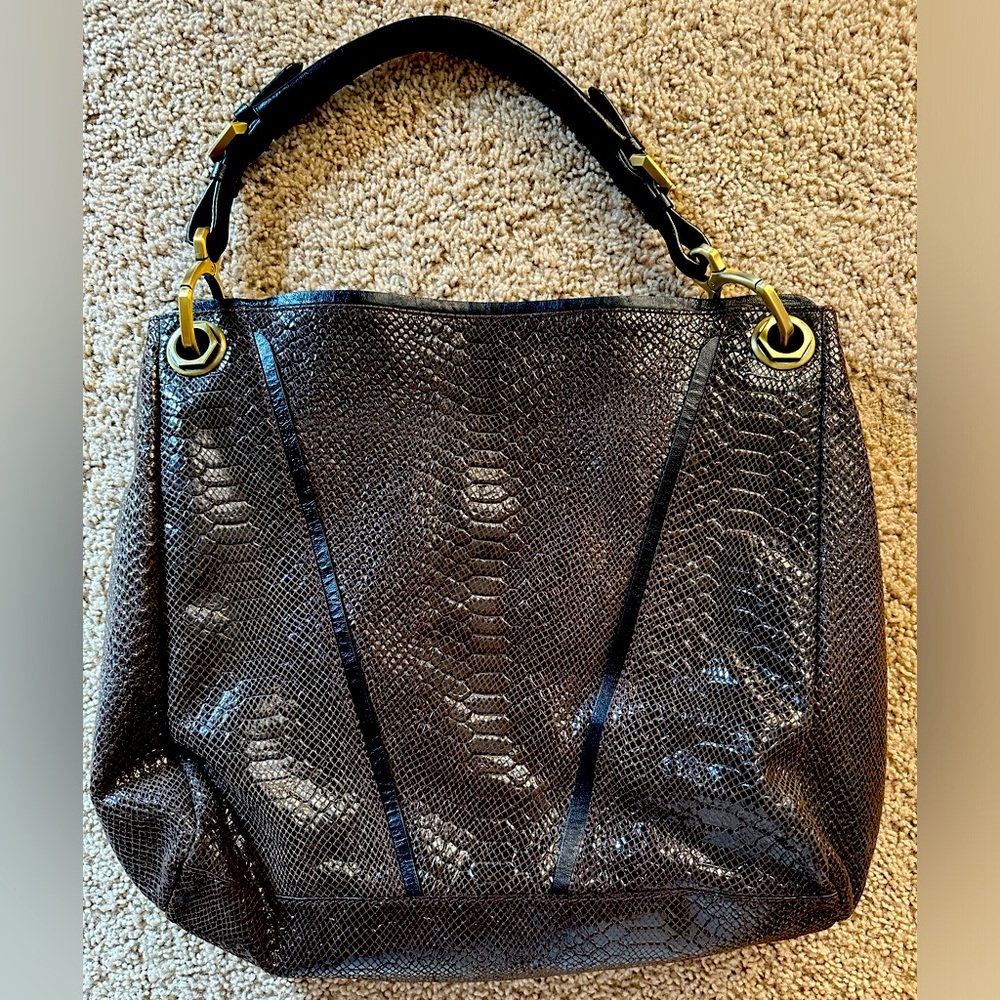 SOLD Beautiful chocolate brown orYANY bag!